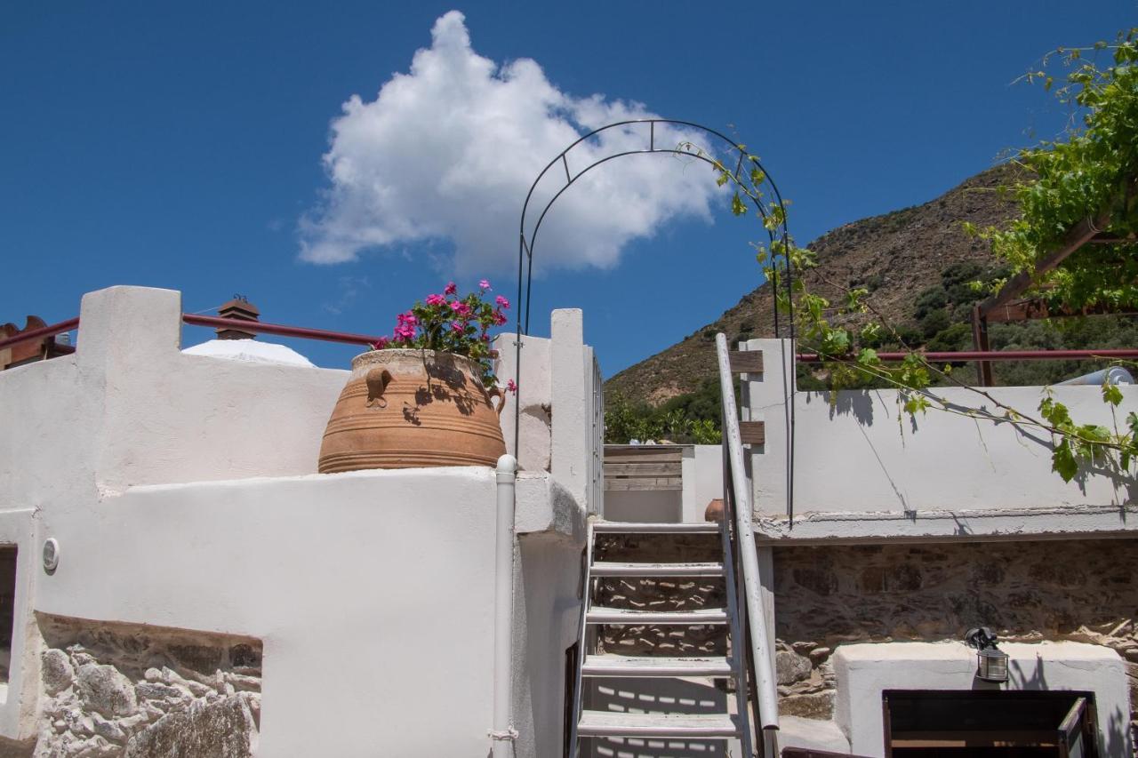 Feneri 3 -Cozy Rustic Apt 20' From Elafonisi Beach Perivolia  Luaran gambar