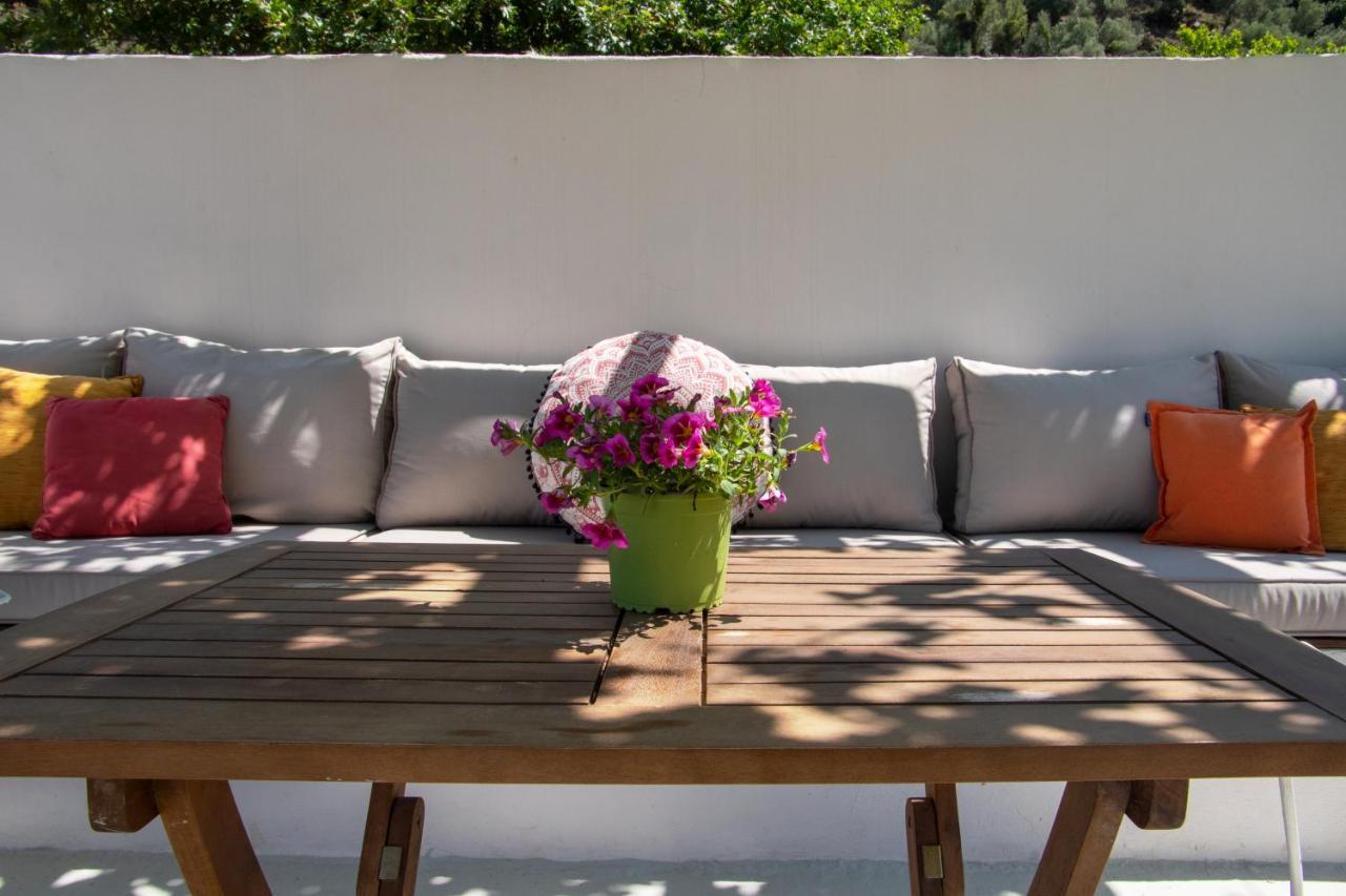Feneri 3 -Cozy Rustic Apt 20' From Elafonisi Beach Perivolia  Luaran gambar